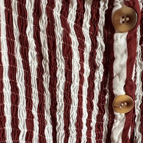 Smocked Button-front Dress - Picture 4 of 8